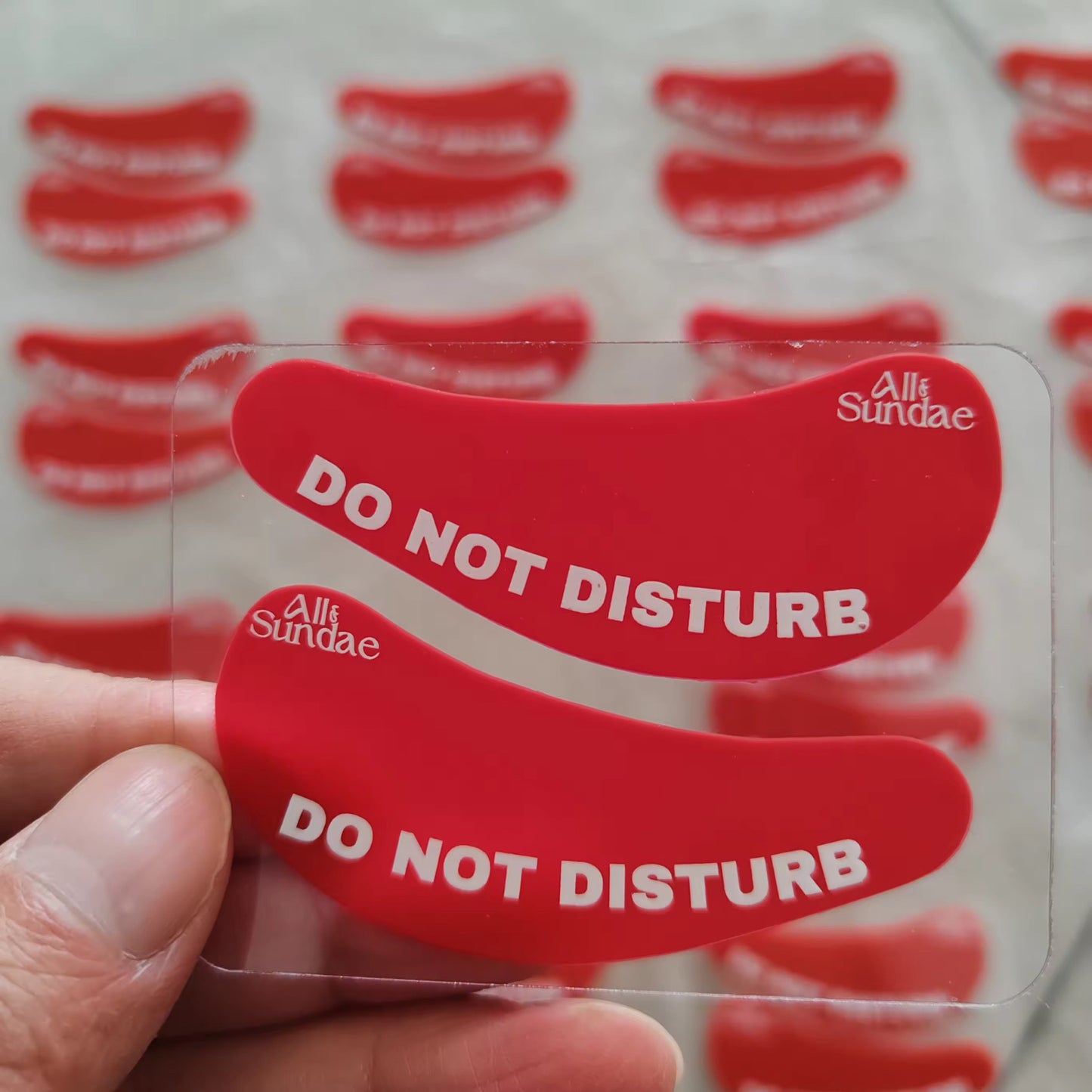 DO NOT DISTURB